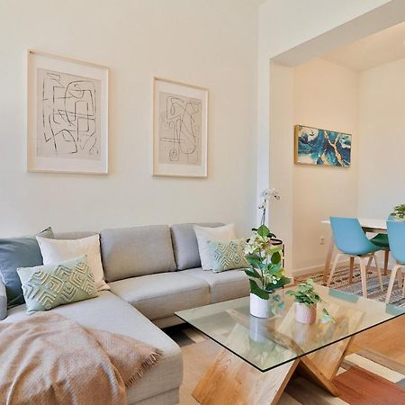 C74 - Marvelous 3 Bedroom Apartment In Historical Малага Экстерьер фото